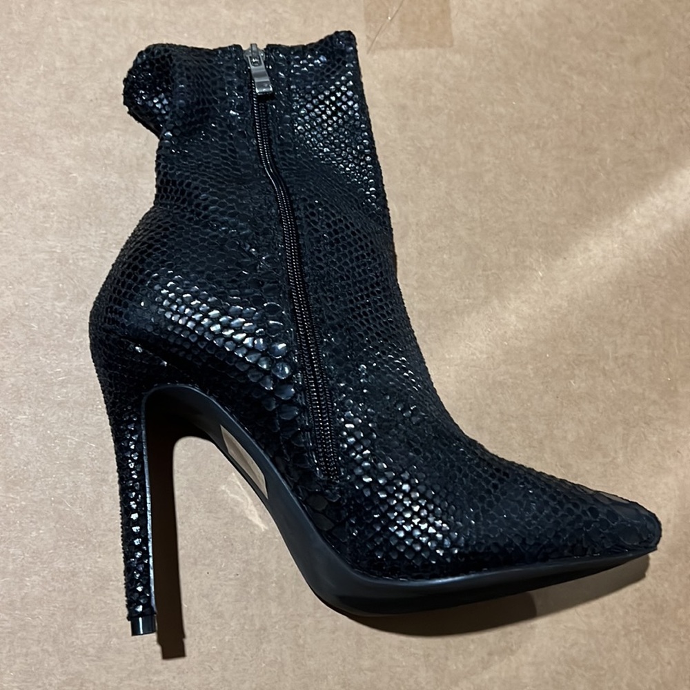 Booties - Picture 3 of 4